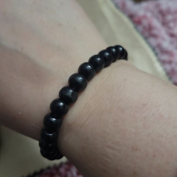 4 piece spiked black synthetic leather adjustable bracelet set - Picture 5 of 6